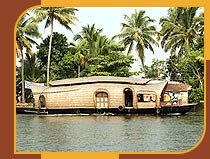 Houseboat - Thekkady